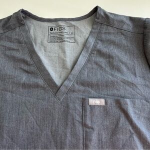 Figs Women’s Catarina One‎ Pocket Scrub Top Gray XL